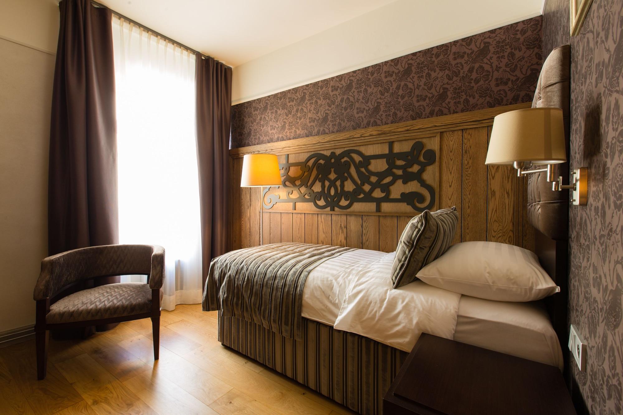 Eurostars Metropole Hotel Рига Екстериор снимка