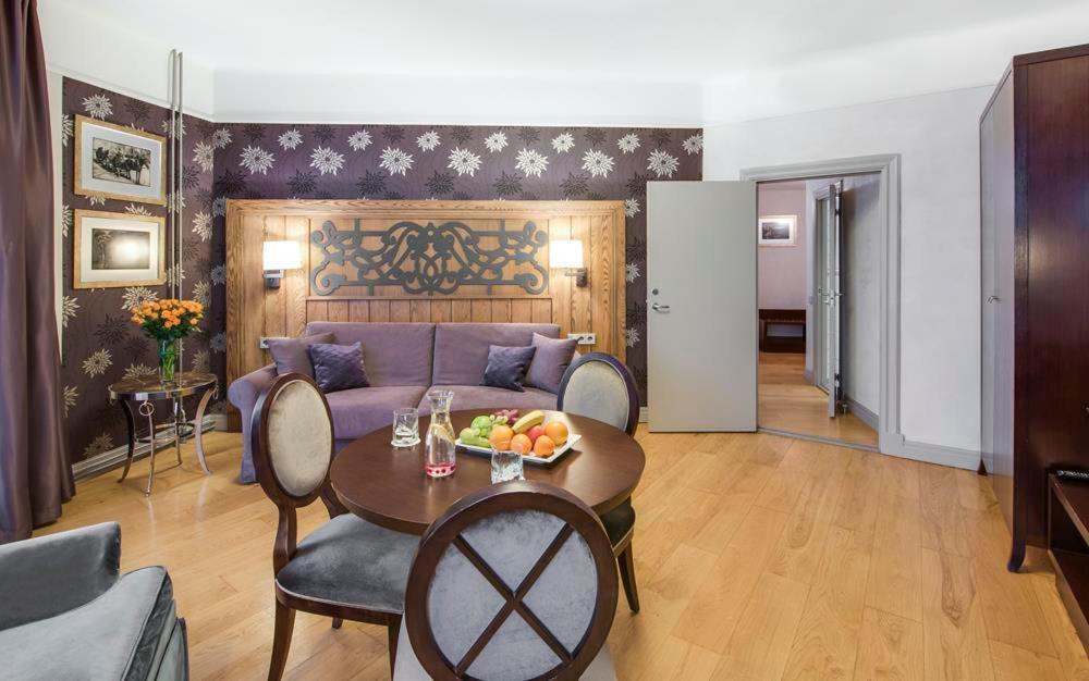 Eurostars Metropole Hotel Рига Екстериор снимка