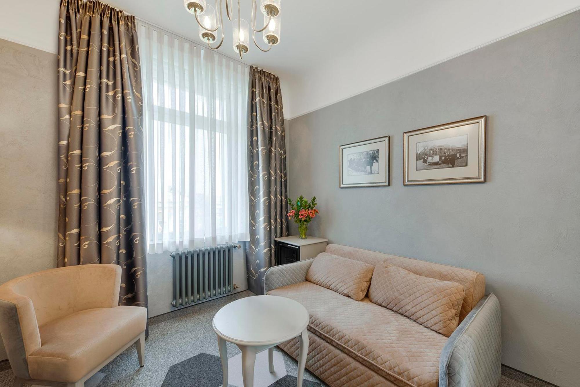 Eurostars Metropole Hotel Рига Екстериор снимка
